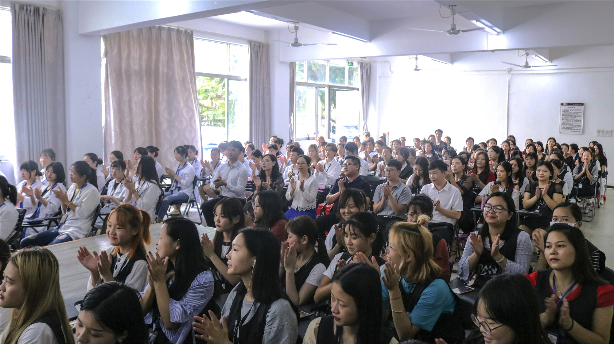 2019-08-23-481482.jpg A0004_wps图片_副本.jpg