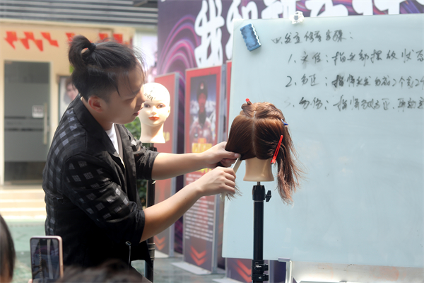 20210813_9439.jpg IMG_0040.jpg