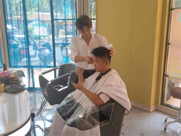 20210813_5663.jpg 389f157cb6b10bdc3607036c165842b.jpg