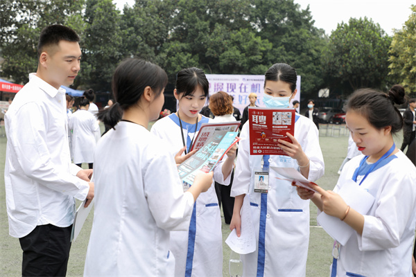 20210824_6741.jpg 3A8A5847.jpg